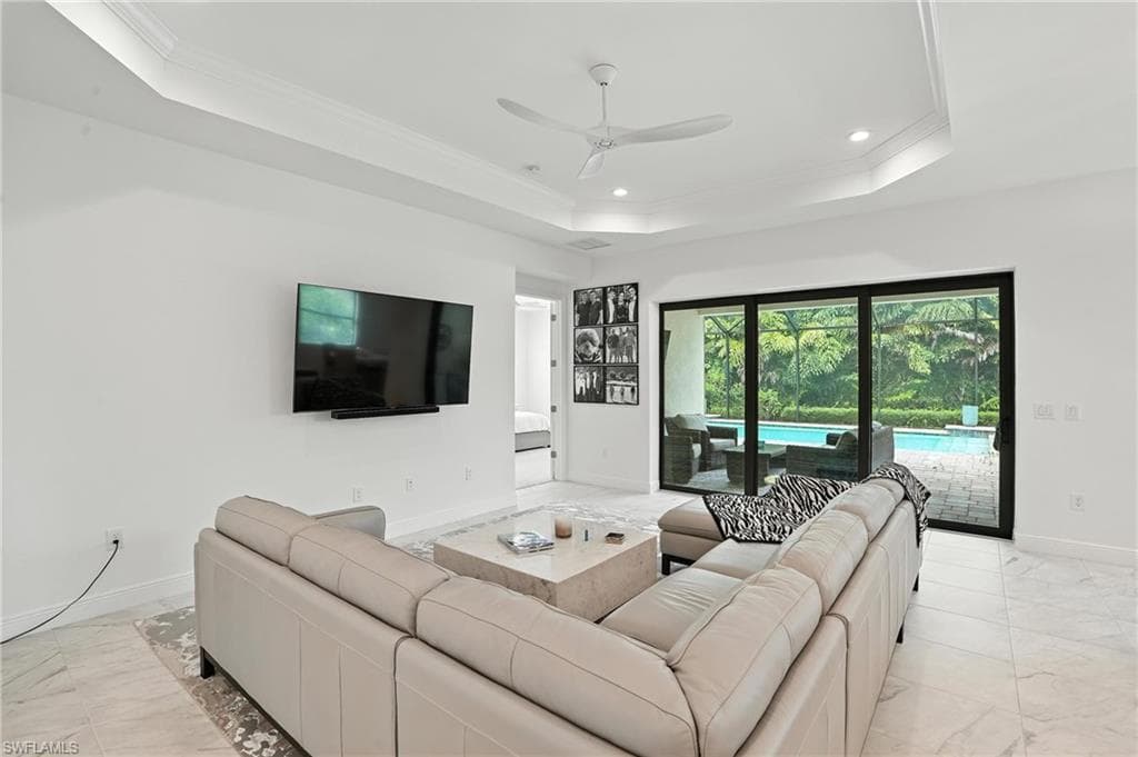 8368 Preserve Point DR, FORT MYERS FL 33912-5