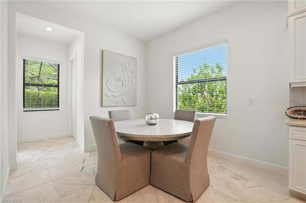 8368 Preserve Point DR, FORT MYERS FL 33912-12