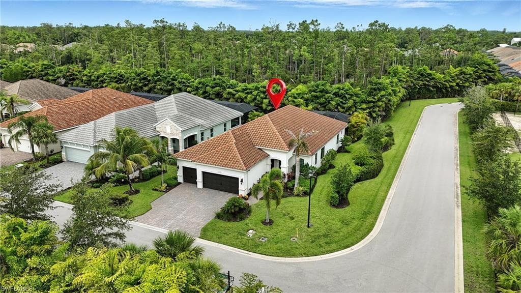 8368 Preserve Point DR, FORT MYERS FL 33912-36