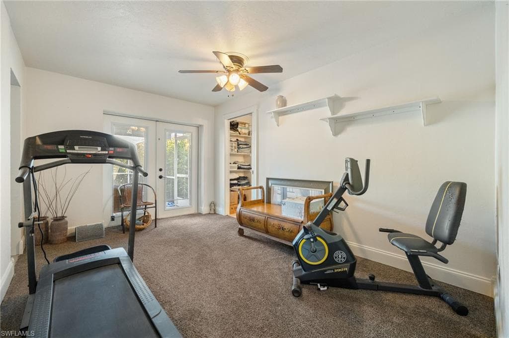 5128 York CT, CAPE CORAL FL 33904-21