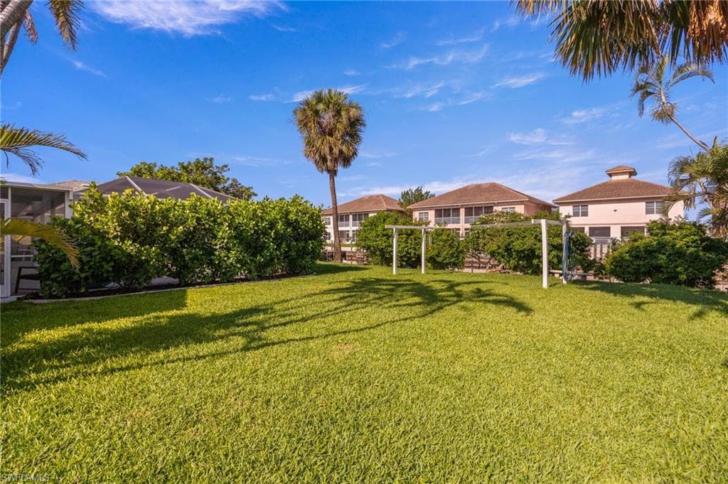 5128 York CT, CAPE CORAL FL 33904-40