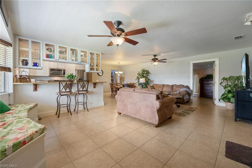 5128 York CT, CAPE CORAL FL 33904-14