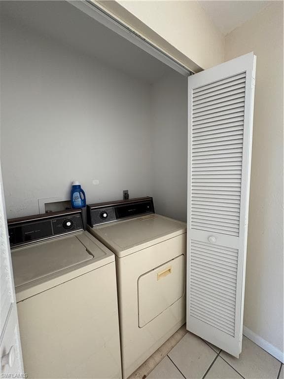 1005 SW 48th TER # 8, CAPE CORAL FL 33914-24
