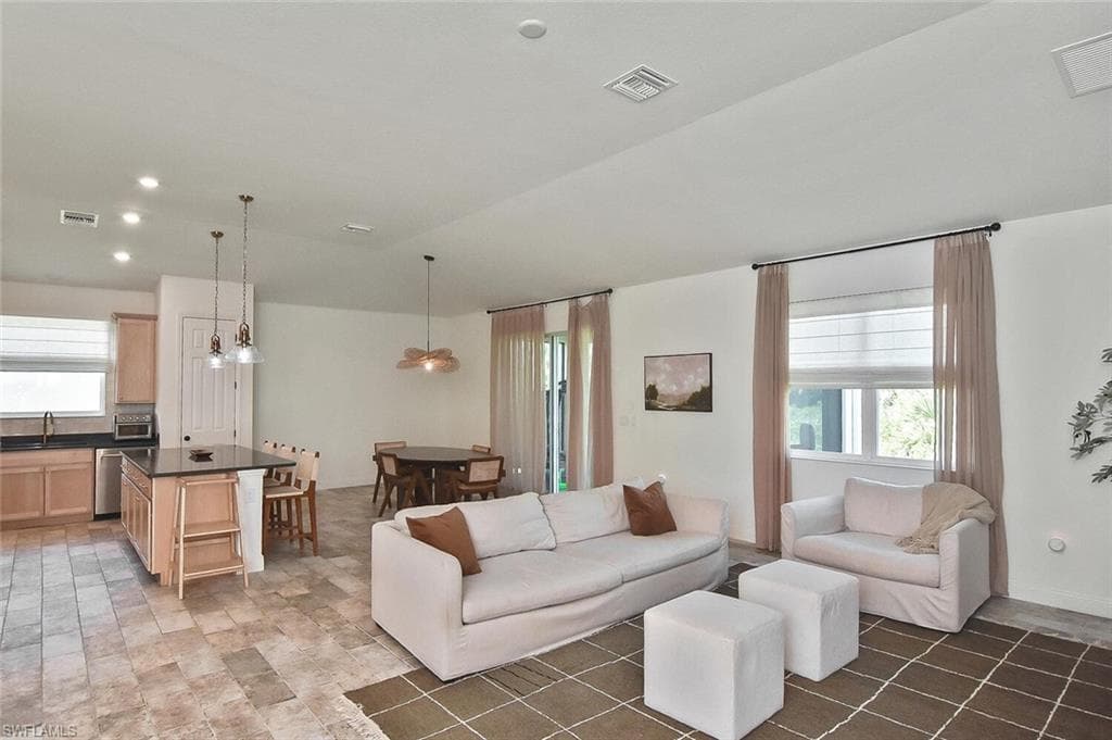 6688 Estero Bay DR, FORT MYERS FL 33908-6