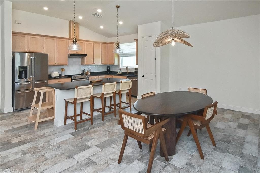 6688 Estero Bay DR, FORT MYERS FL 33908-8