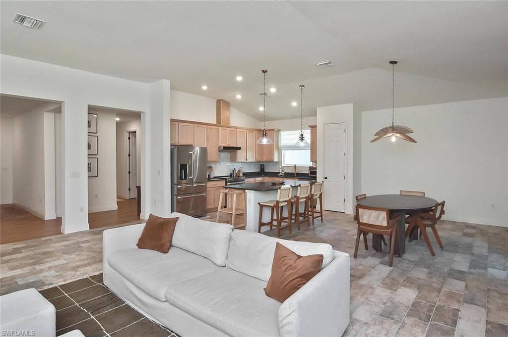 6688 Estero Bay DR, FORT MYERS FL 33908-7