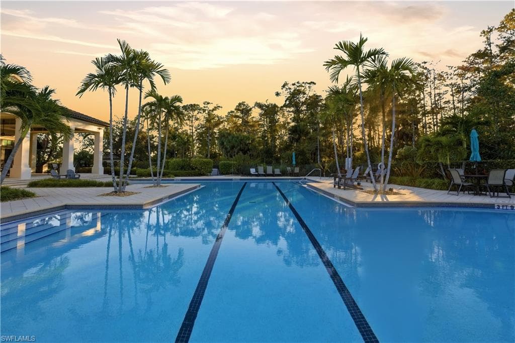 4573 Tamarind WAY, NAPLES FL 34119-26