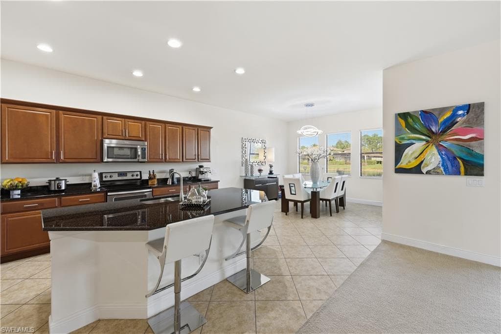 4573 Tamarind WAY, NAPLES FL 34119-6