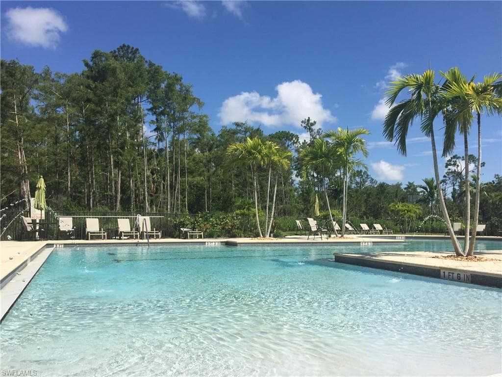 4573 Tamarind WAY, NAPLES FL 34119-24