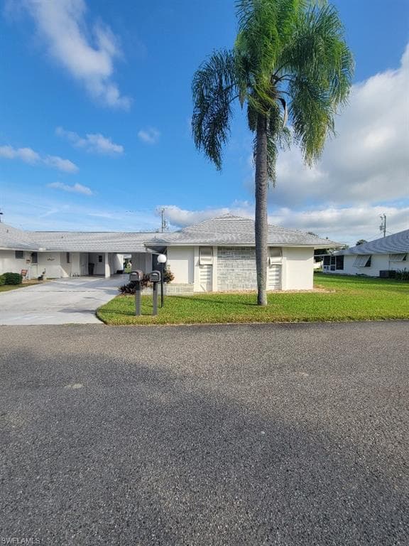 347 Richland RD, LEHIGH ACRES FL 33936-1