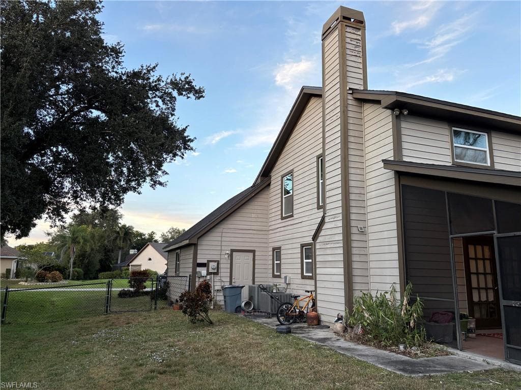 6572 Kestrel CIR, FORT MYERS FL 33966-3