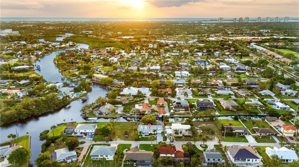 27130 Holly LN, BONITA SPRINGS FL 34135-1