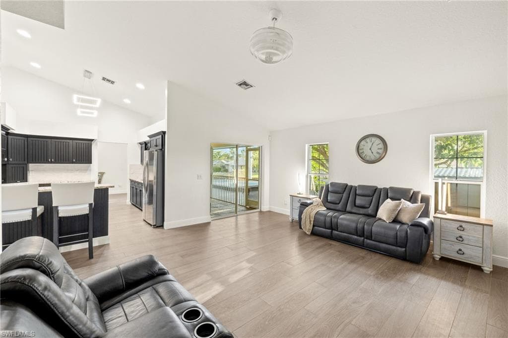 27130 Holly LN, BONITA SPRINGS FL 34135-2