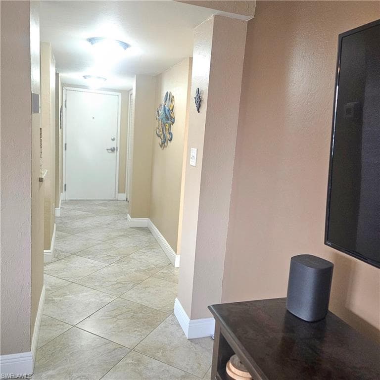 4807 Sunset CT 107-32