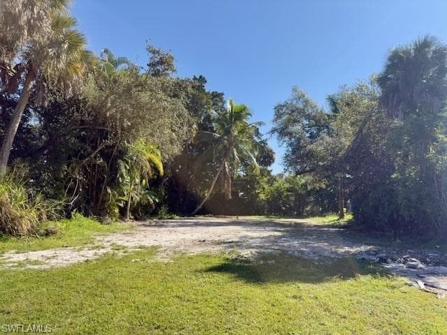 236 Lagoon DR, FORT MYERS FL 33905-7