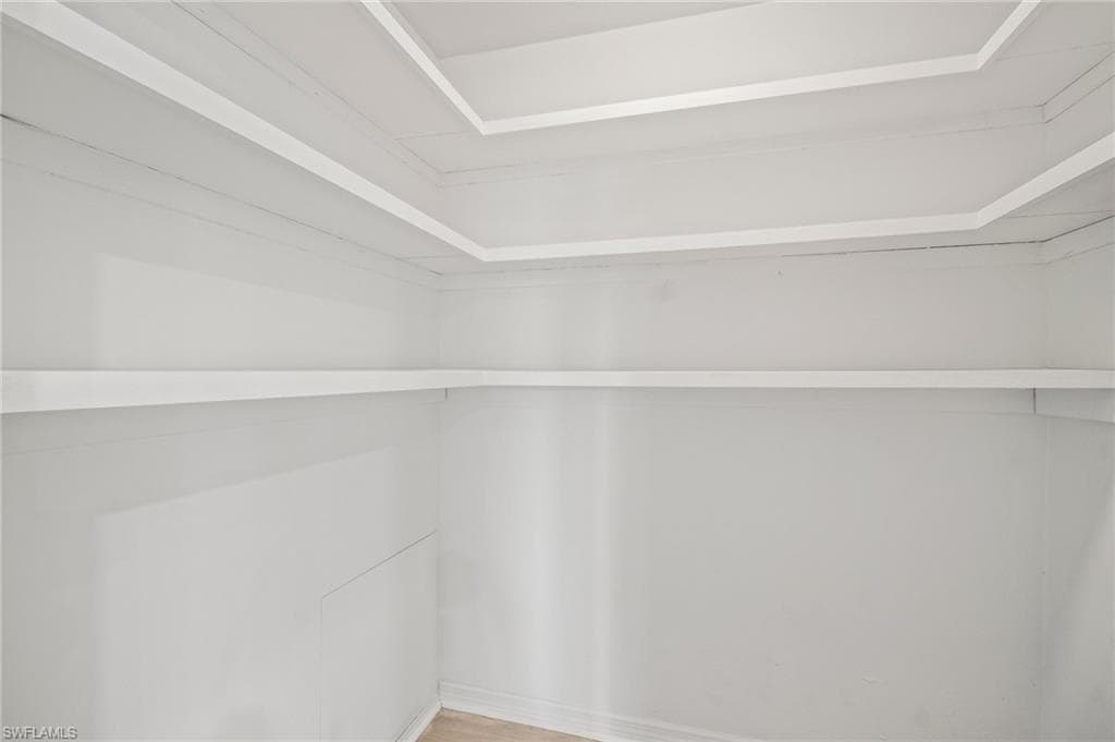 4293 island CIR # 2, FORT MYERS FL 33919-23