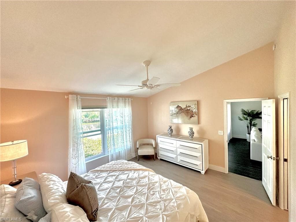 9828 Luna CIR # H203, NAPLES FL 34109-10