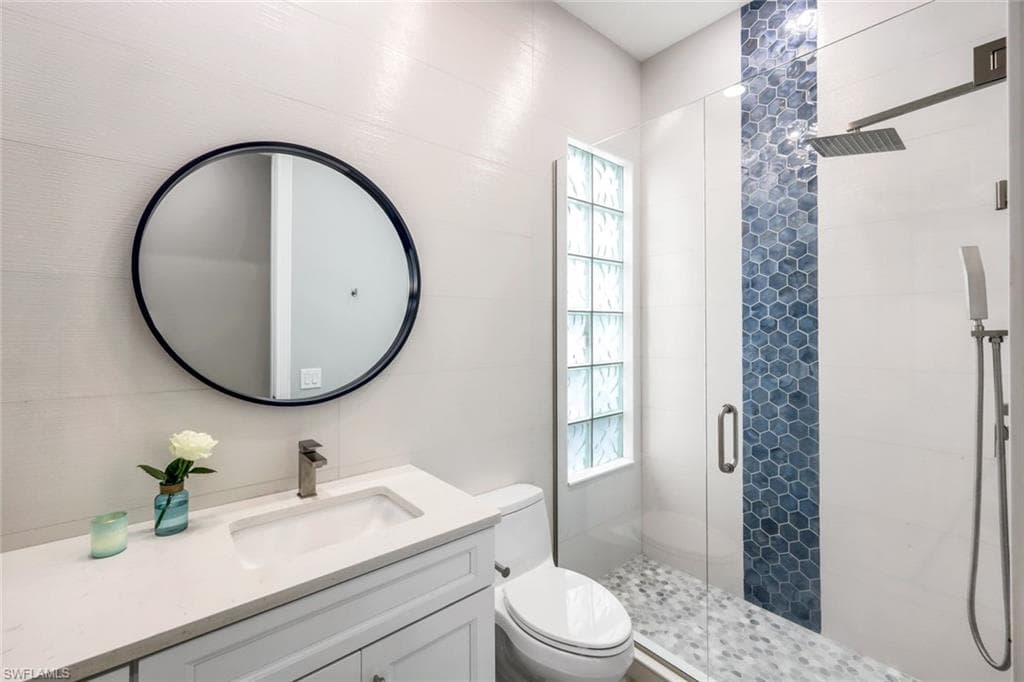 4453 Novato CT, NAPLES FL 34109-12