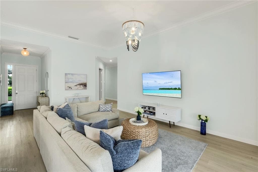 4453 Novato CT, NAPLES FL 34109-6