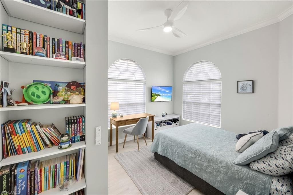 4453 Novato CT, NAPLES FL 34109-13