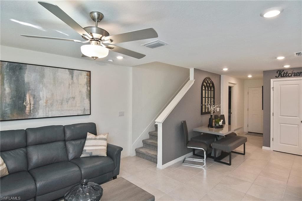 6360 Brant Bay BLVD # 104, NORTH FORT MYERS FL 33917-6