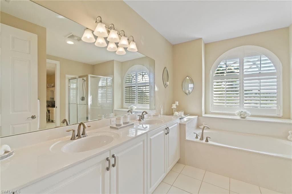 1879 Ivory Cane PT, NAPLES FL 34119-30