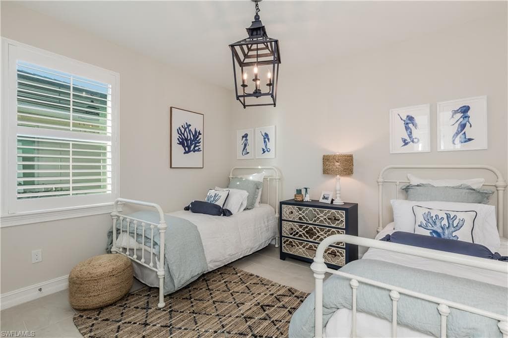 267 Tamarindo LN, NAPLES FL 34114-12