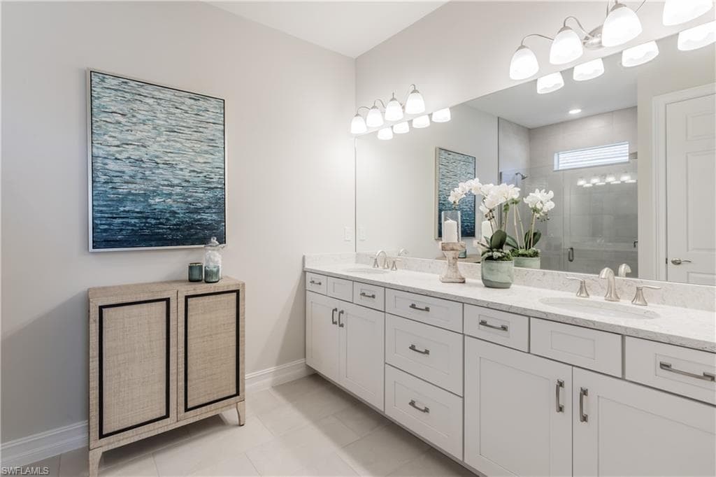 267 Tamarindo LN, NAPLES FL 34114-9