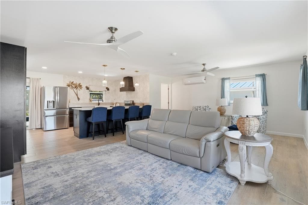 7850 Buccaneer DR, FORT MYERS BEACH FL 33931-12