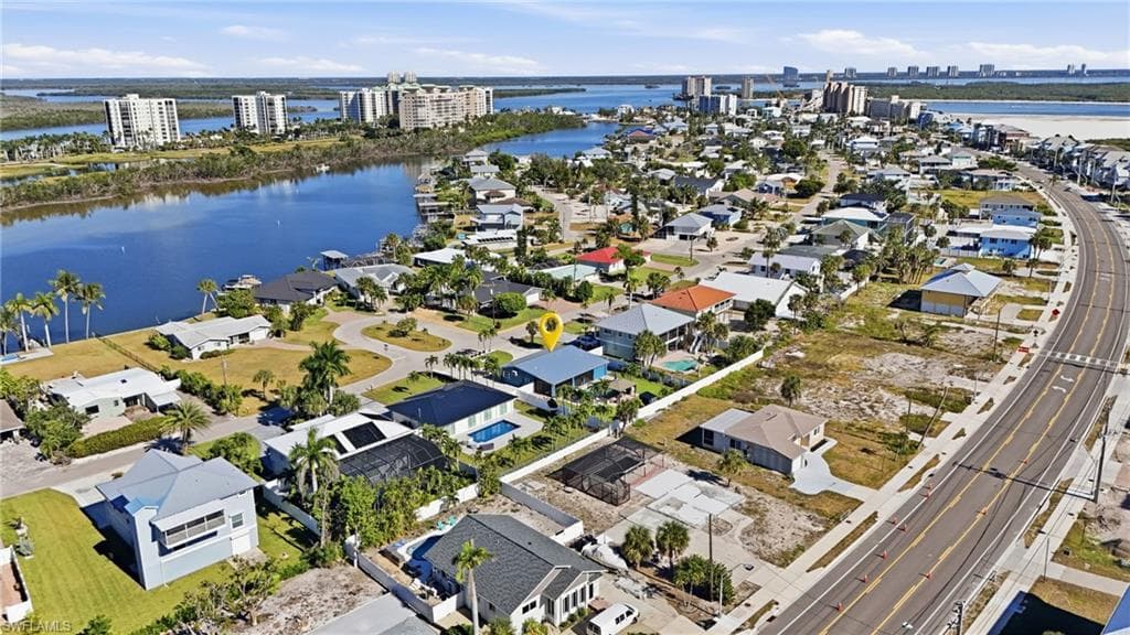 7850 Buccaneer DR, FORT MYERS BEACH FL 33931-48