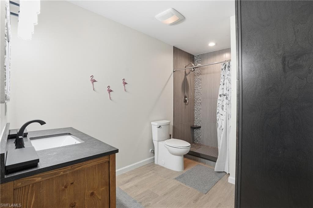 7850 Buccaneer DR, FORT MYERS BEACH FL 33931-24