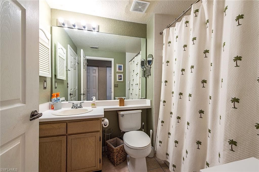 4680 Saint Croix LN # 514, NAPLES FL 34109-8