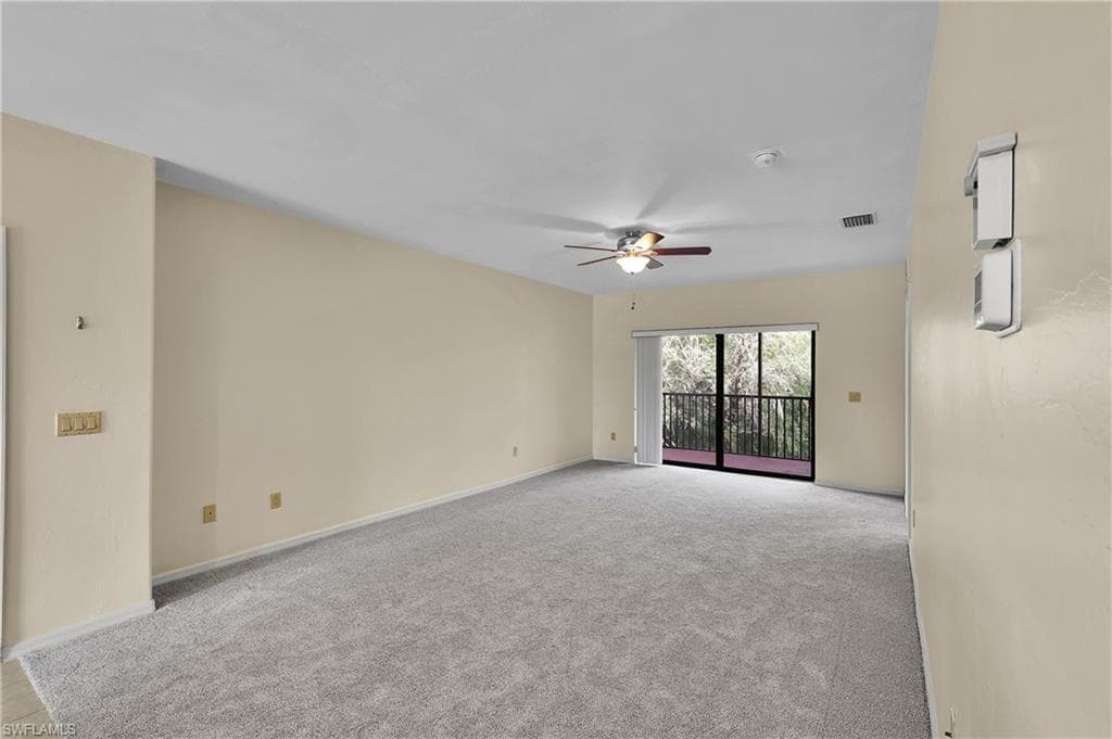 4921 SW 16th PL 201-13