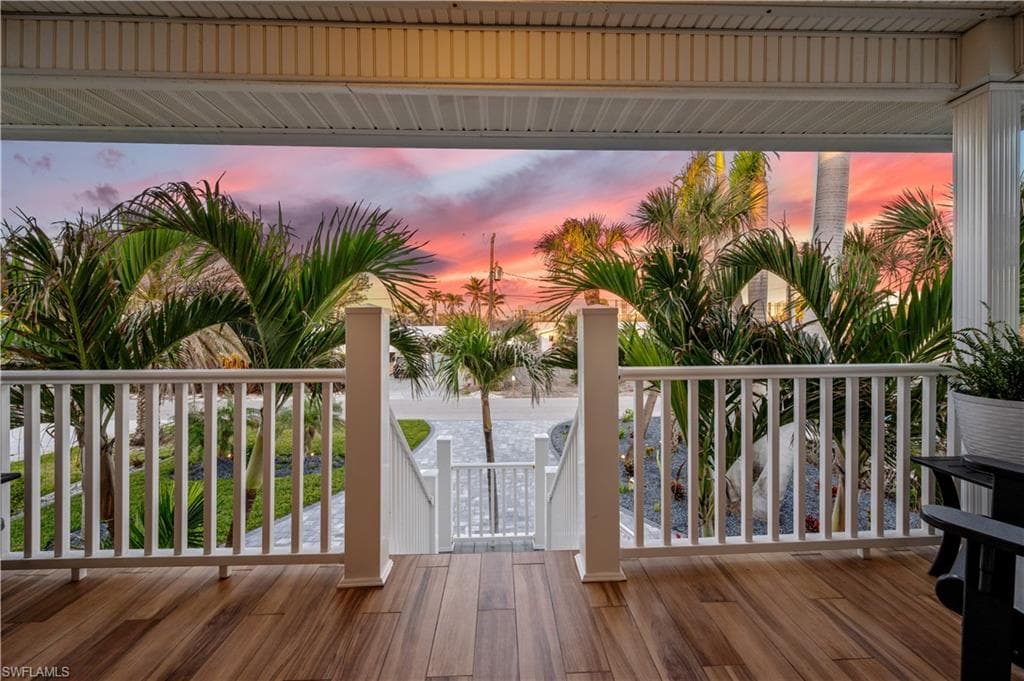7842 Buccaneer DR, FORT MYERS BEACH FL 33931-48