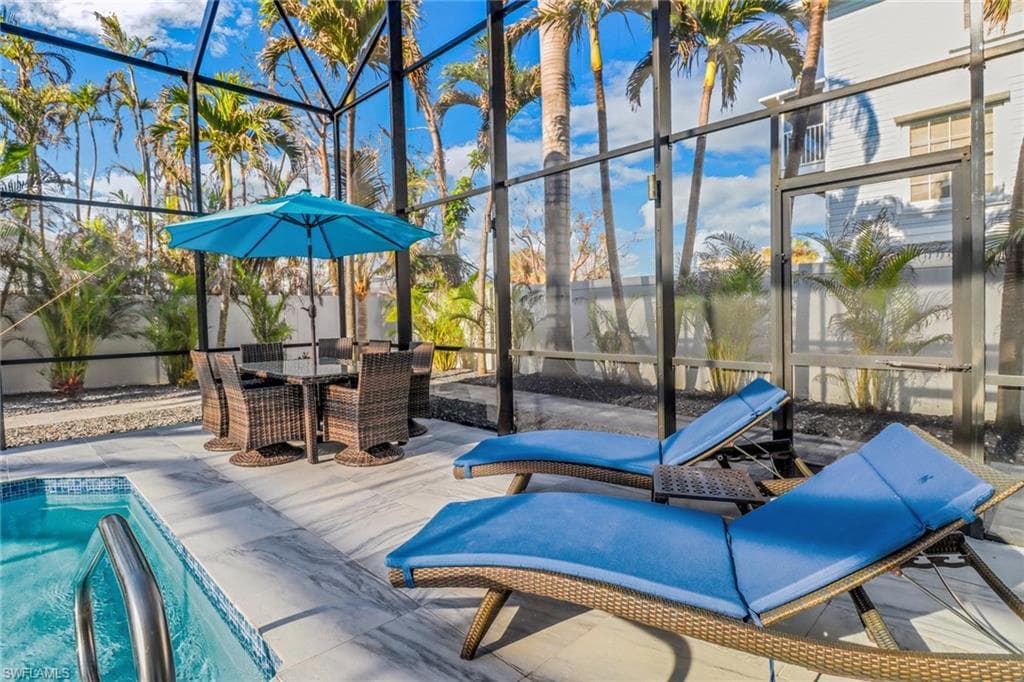 7842 Buccaneer DR, FORT MYERS BEACH FL 33931-32
