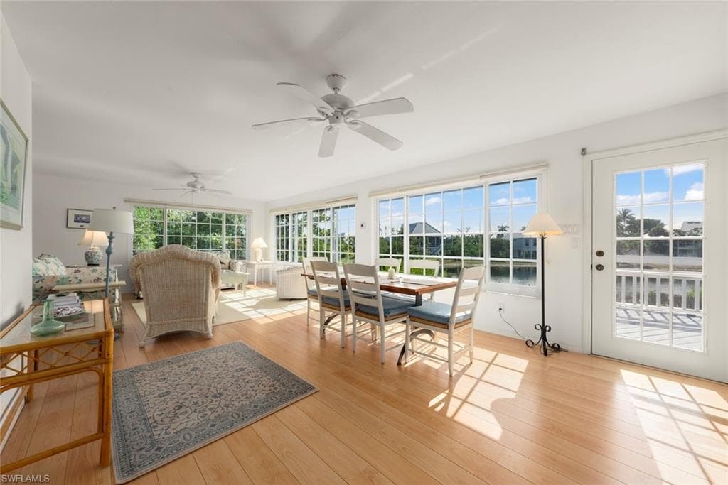 220 Daniel DR, SANIBEL FL 33957-12