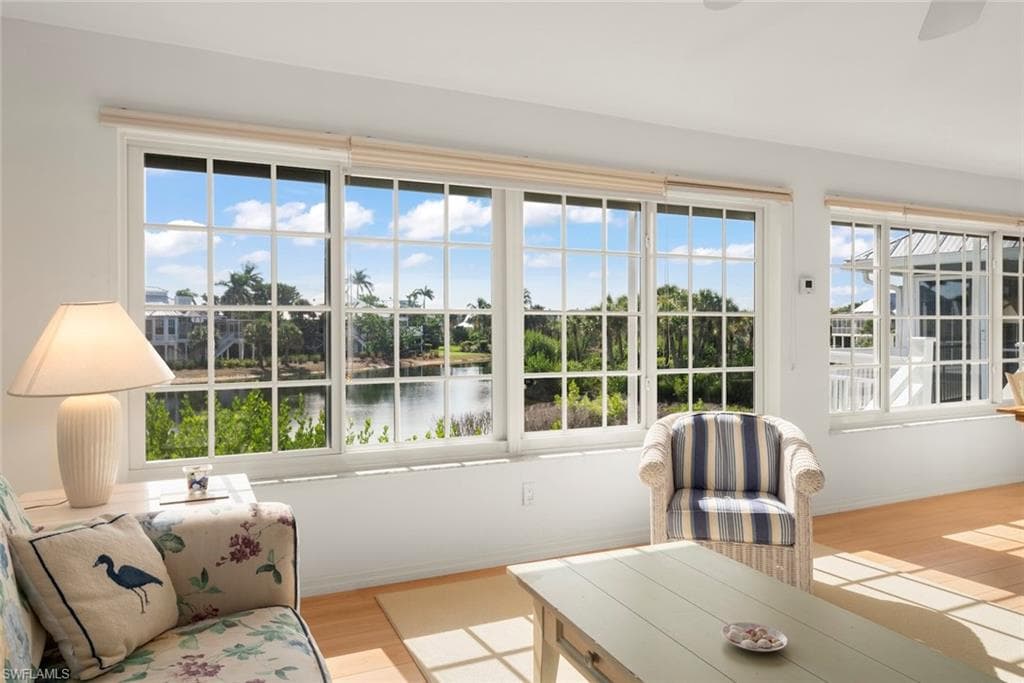 220 Daniel DR, SANIBEL FL 33957-16