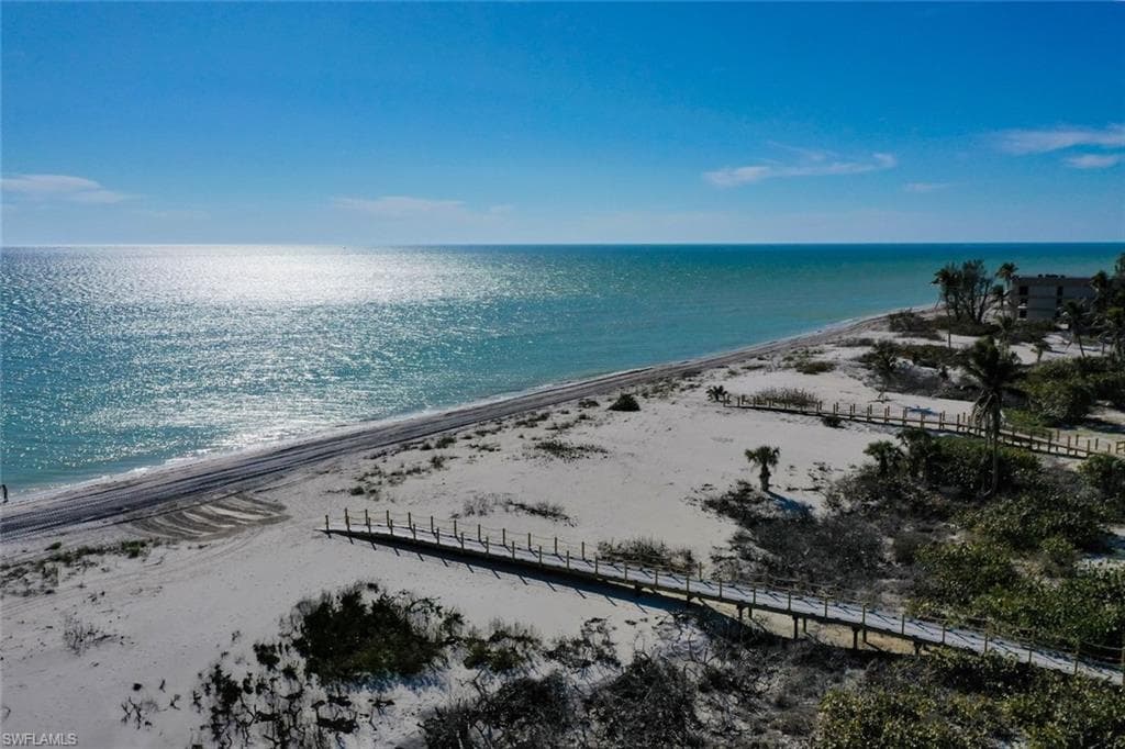220 Daniel DR, SANIBEL FL 33957-48