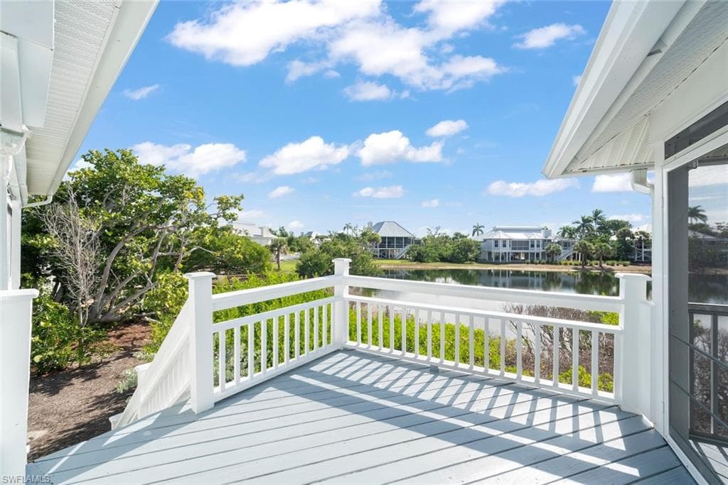 220 Daniel DR, SANIBEL FL 33957-18