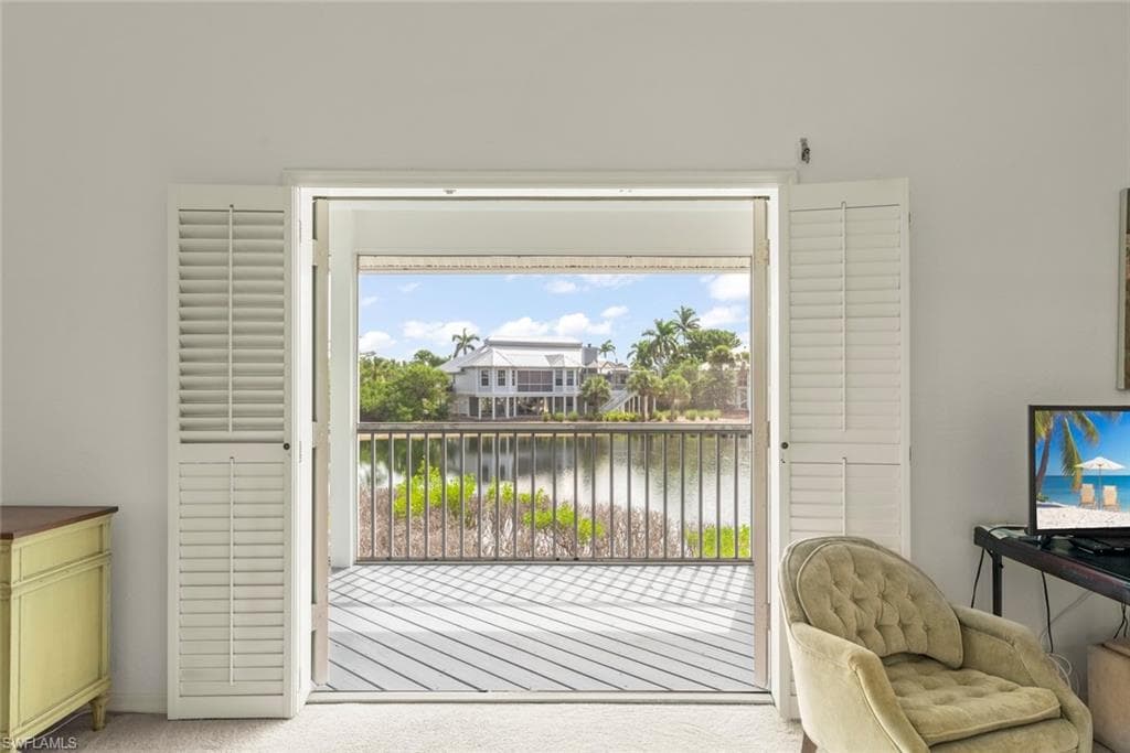 220 Daniel DR, SANIBEL FL 33957-24