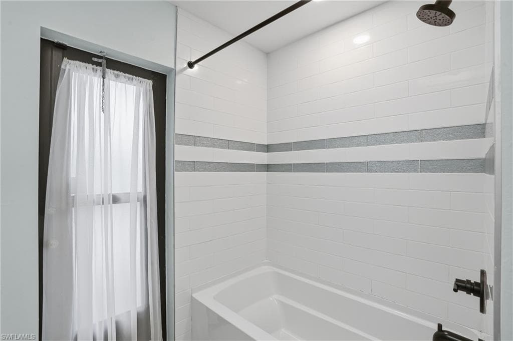 1440 Argyle DR, FORT MYERS FL 33919-27