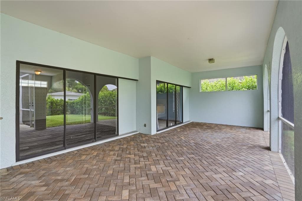 1440 Argyle DR, FORT MYERS FL 33919-29