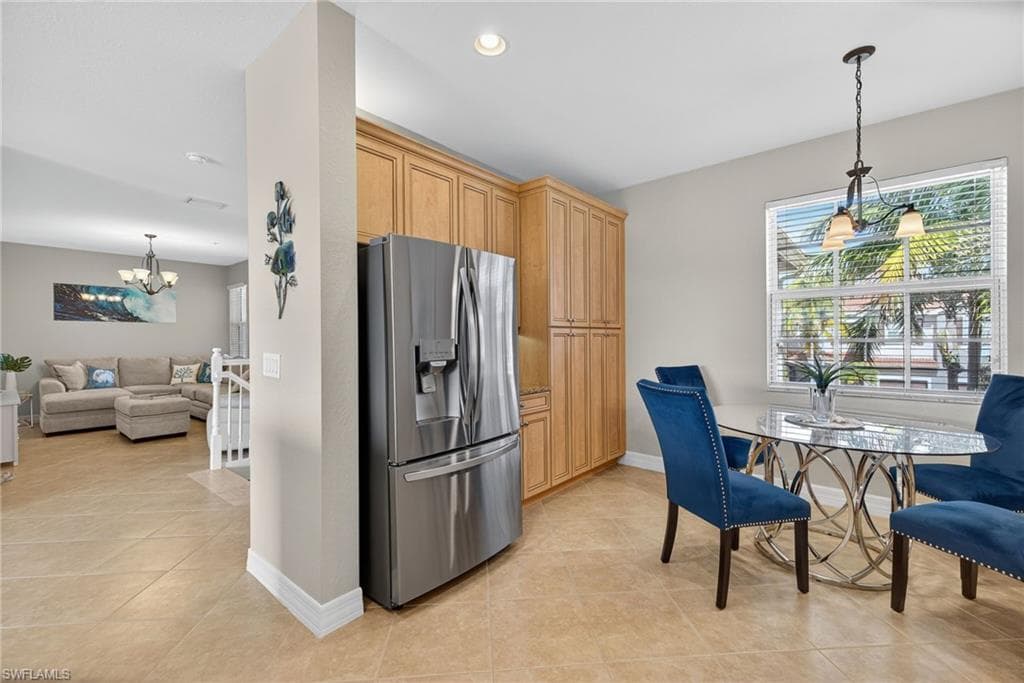 6540 Monterey PT # 203, NAPLES FL 34105-12