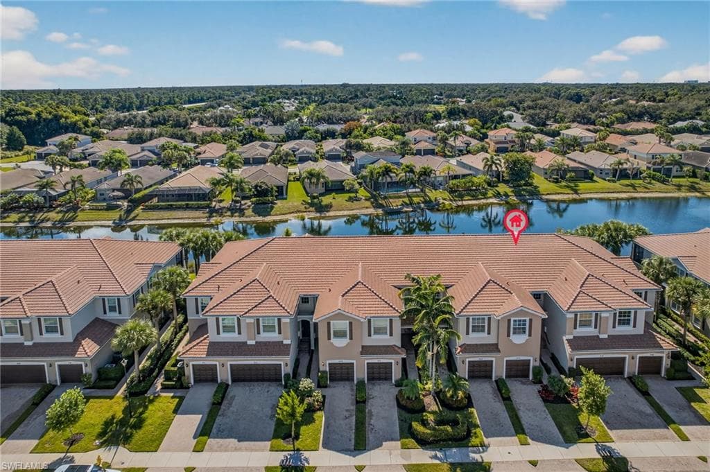 6540 Monterey PT # 203, NAPLES FL 34105-25