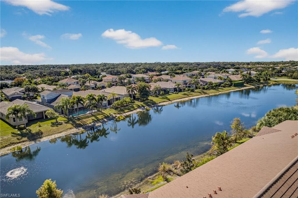 6540 Monterey PT # 203, NAPLES FL 34105-29