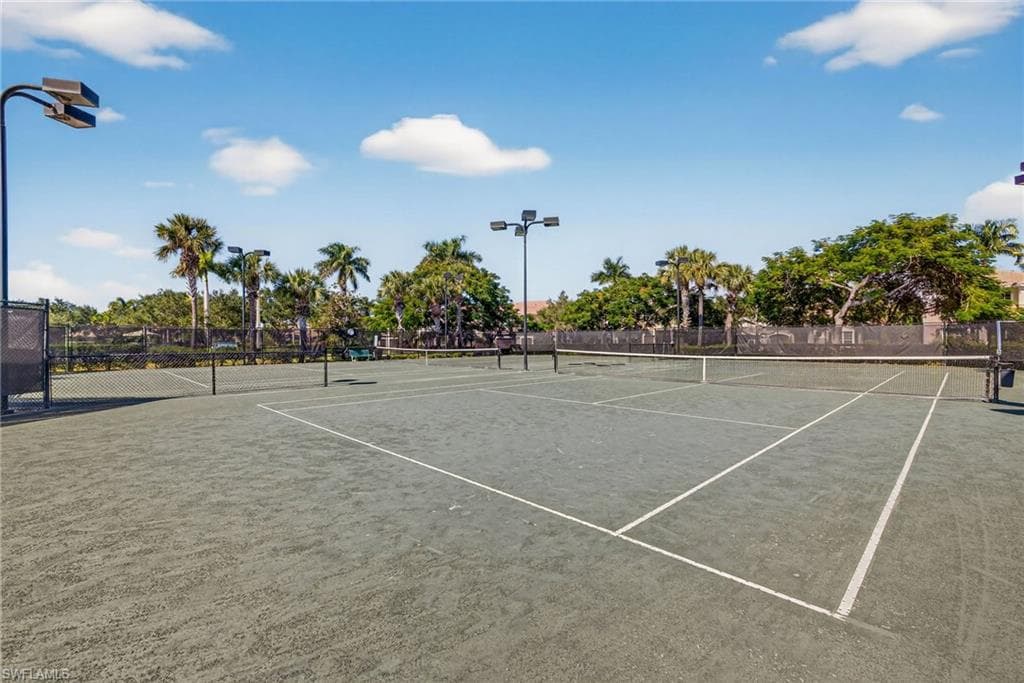 6540 Monterey PT # 203, NAPLES FL 34105-37