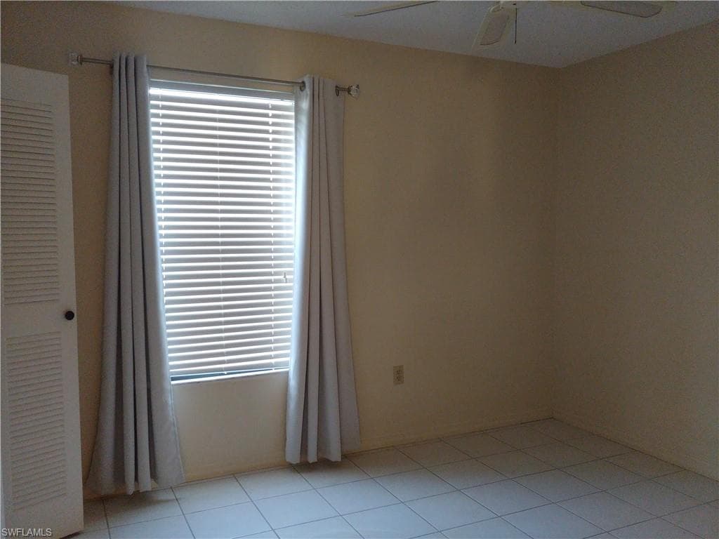 9265 Lake Park DR # 201, FORT MYERS FL 33919-10