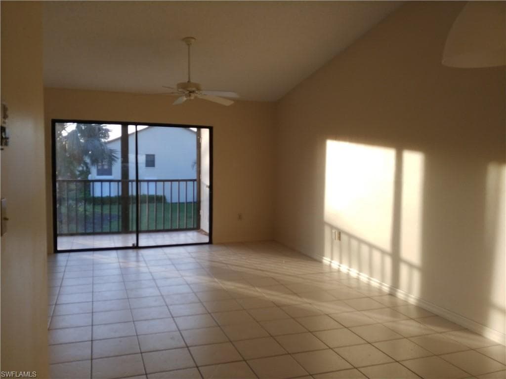 9265 Lake Park DR # 201, FORT MYERS FL 33919-3