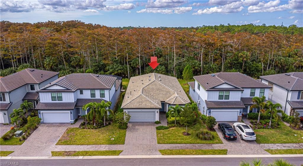 10371 Ventana LN, NAPLES FL 34120-25
