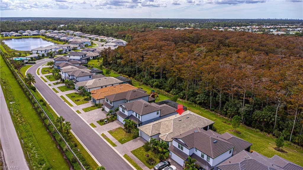 10371 Ventana LN, NAPLES FL 34120-27